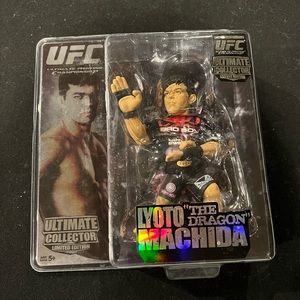 UFC ultimate collector LYoto dragon Machida limited edition figure